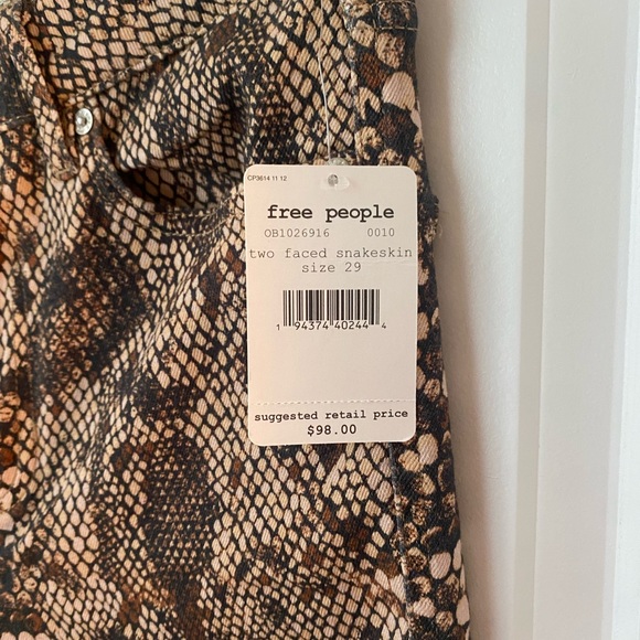 NWT free people snakeskin pants - Picture 3 of 4
